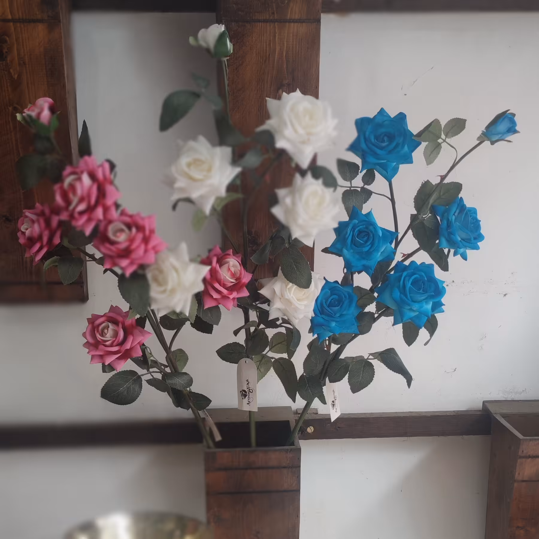 گل رز 6 گل مخمل با کیفیت 