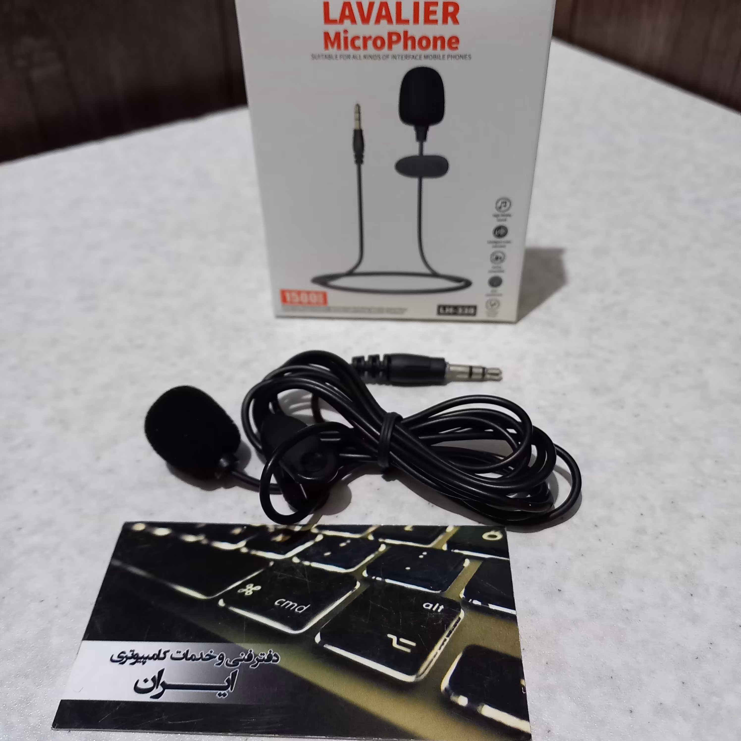 میکروفن یقه ایLavalier LH-338
کابل به طول 150 سانتی متر با روکش TPE مقاوم در برابر کشش و خمیدگی