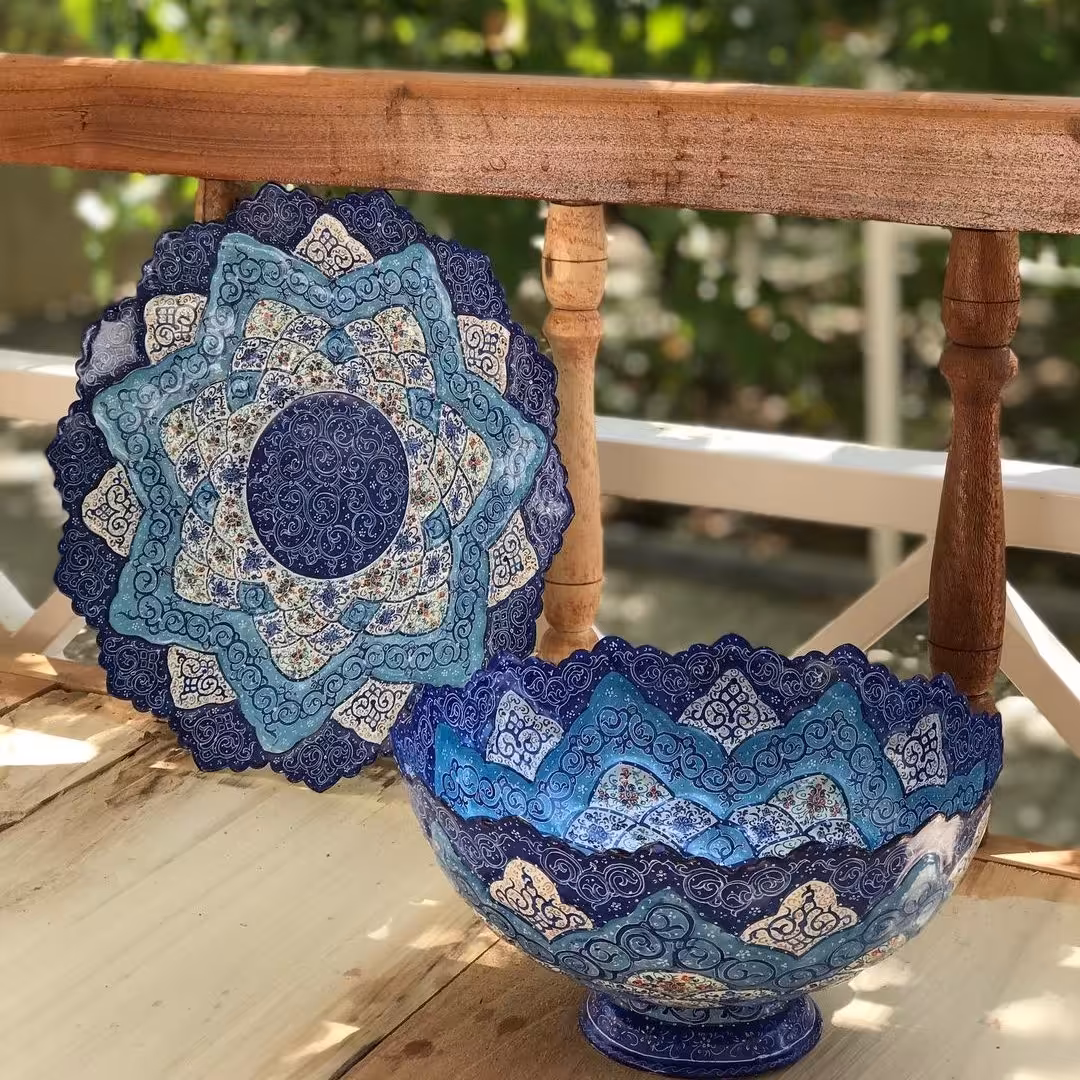 کاسه بشقاب میناکاری