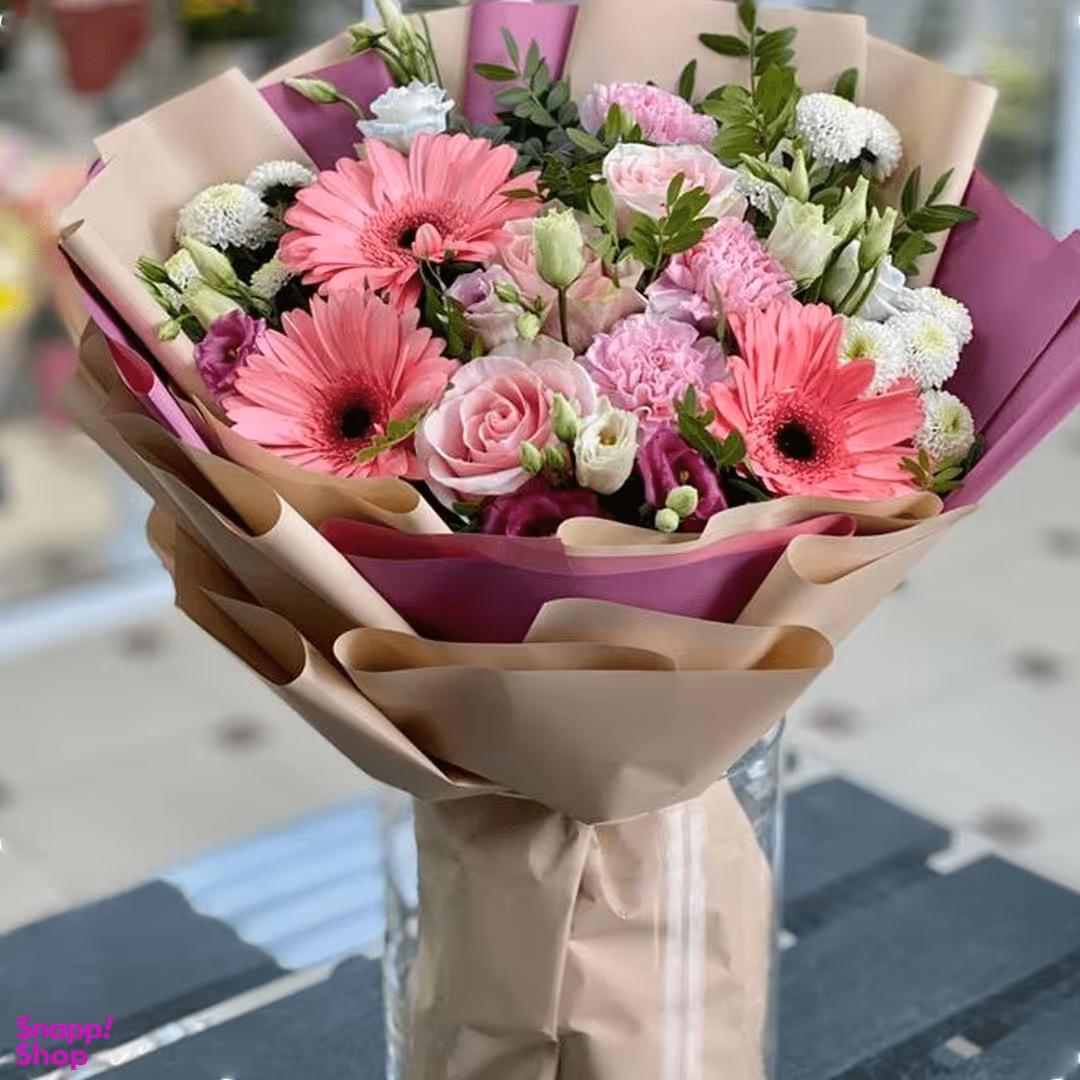 دسته گل طبیعی لیلیا