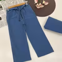 شلوار لی کاغذی بچگانه    سایز 55تا100  تک رنگ  ازهر  سایز یکی موجوده  هزینه پست بامشتری