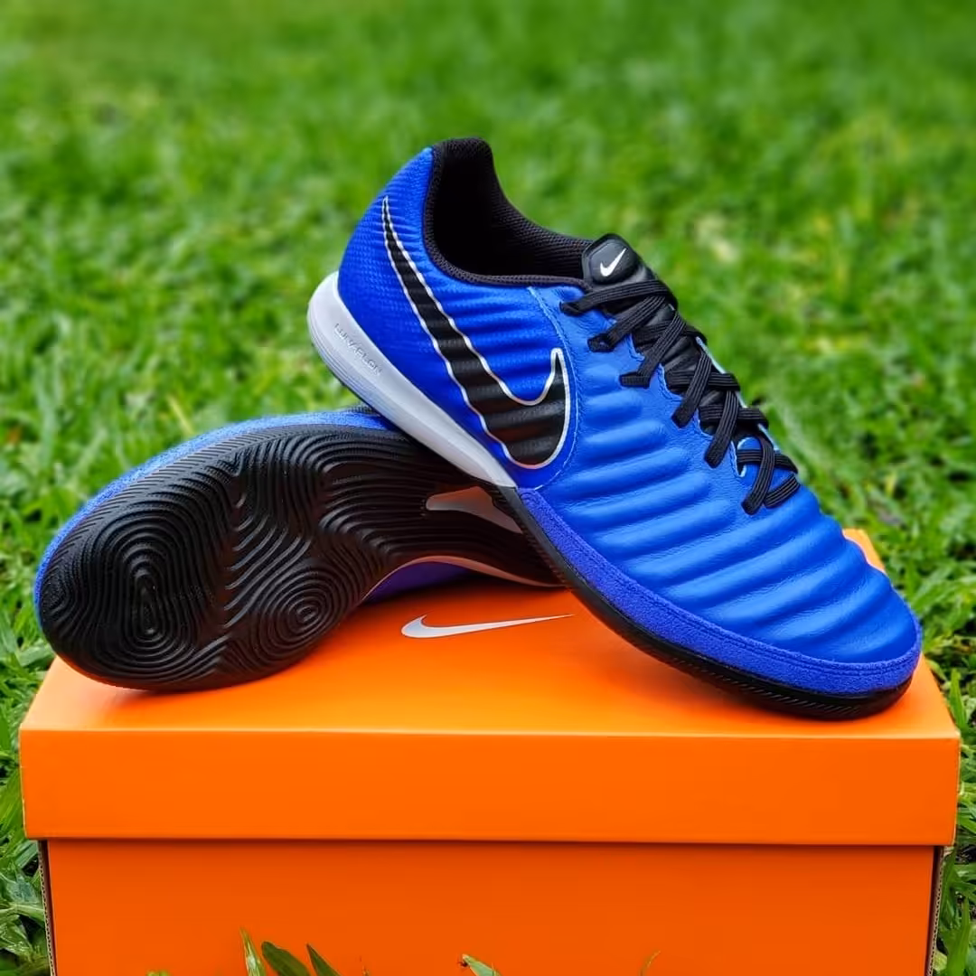 کفش ورزشی نایک تمپو ایکس فاینال رنگ شماره 2