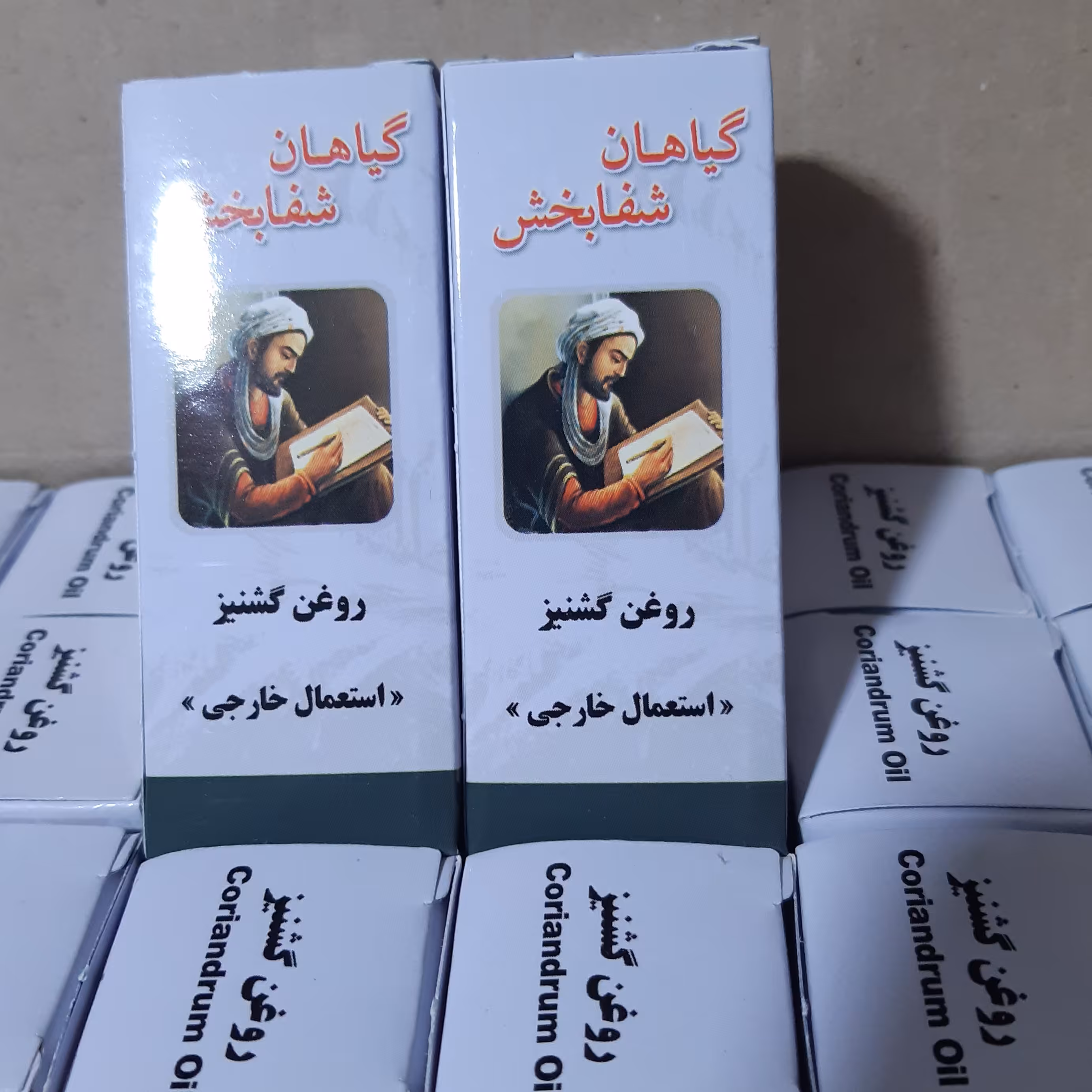 روغن گشنیز 18 سی سی کارتن 18 عددی