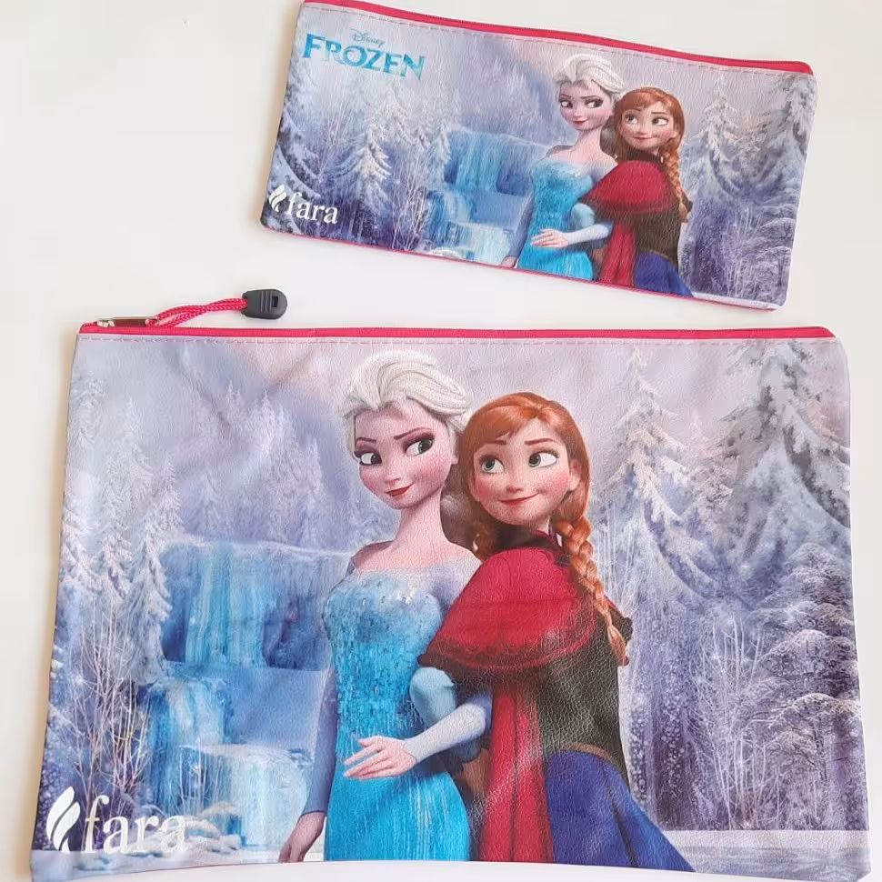 پوشه زیپ دار به همراه جامدادی