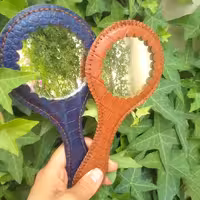 آینه دسته دار چرم طبیعی دستدوز