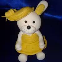 خرگوش خمیری زرد