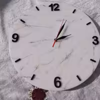ساعت رزینی طرح مرمر