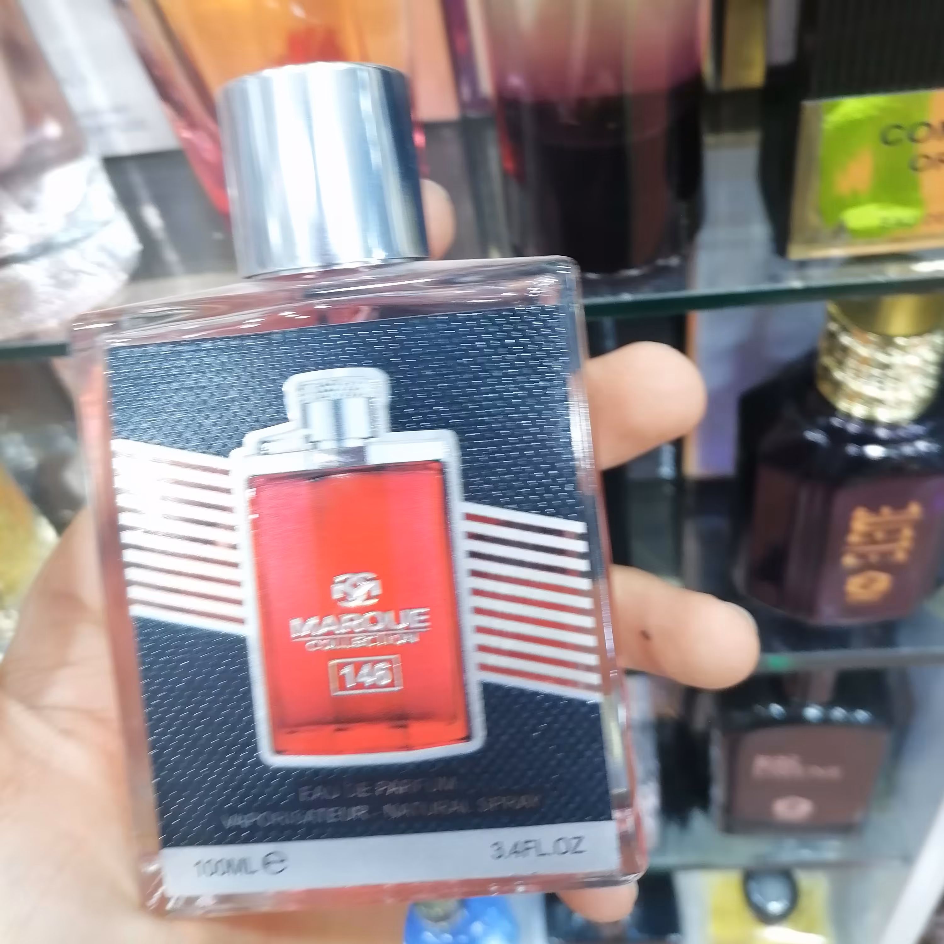 ادکلن دانهیل قرمز 