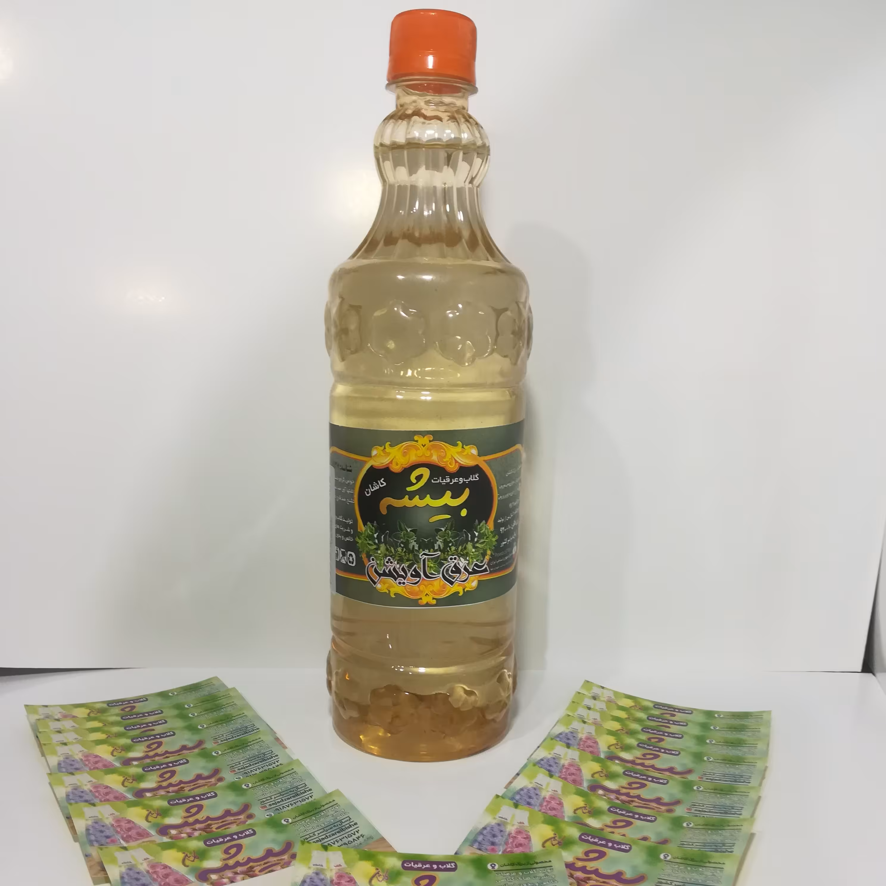 عرق آویشن غلیظ و با کیفیت عالی بیشه