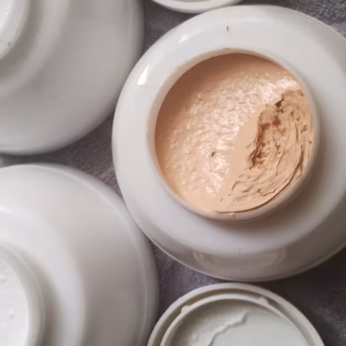 ضدآفتاب ملایی