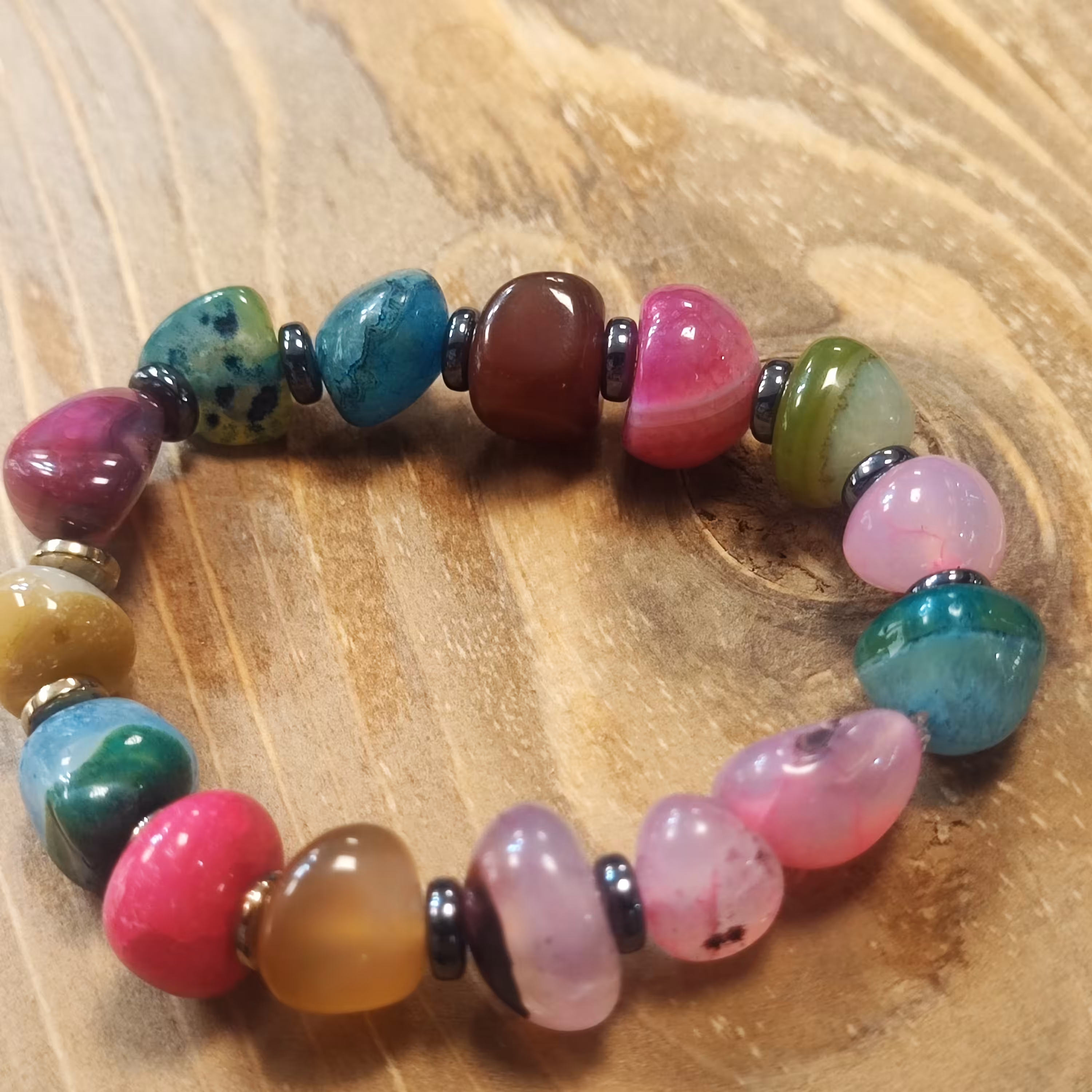 دستبند عقیق آبنباتی 