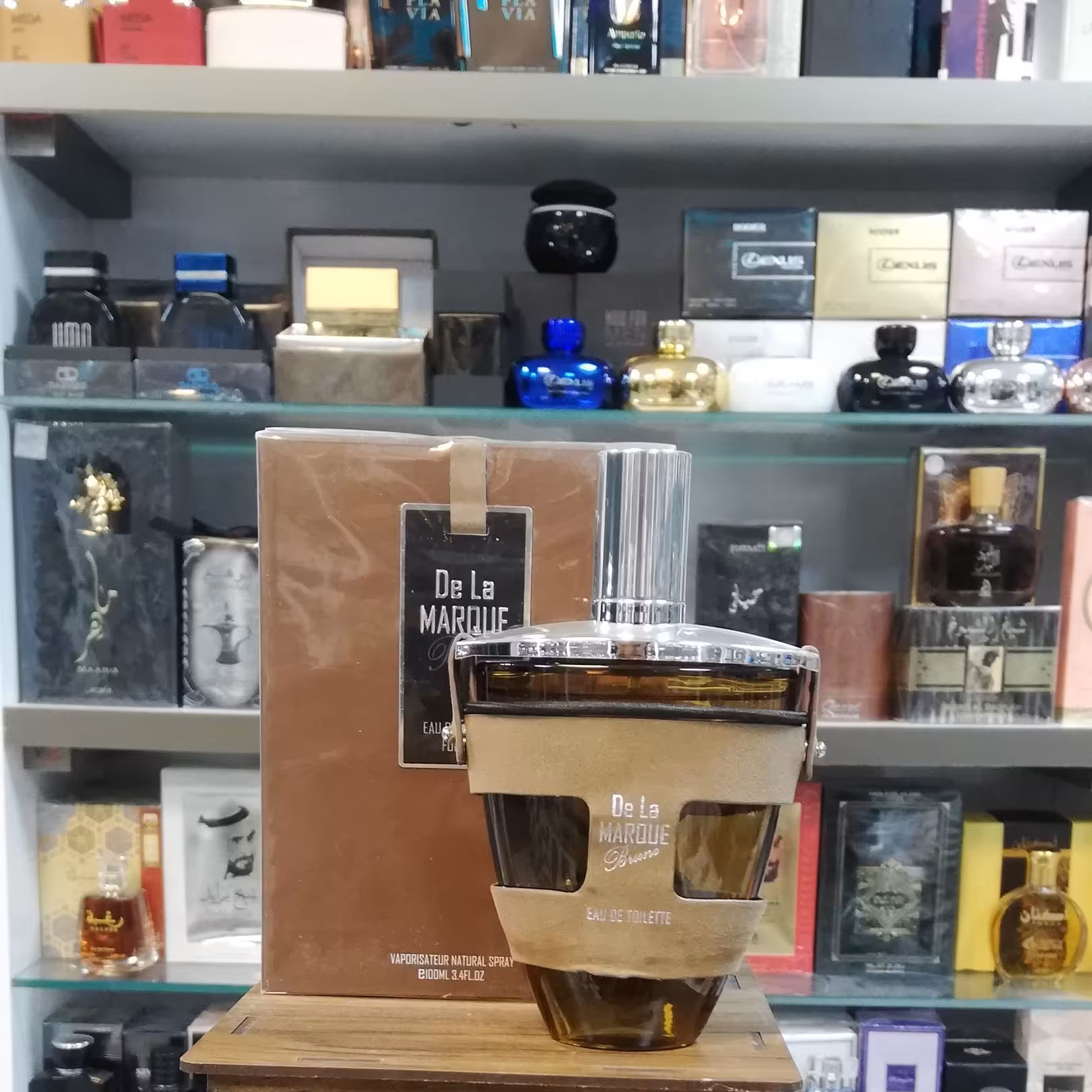 ARMAF - De La Marque Brune
عطر ادکلن آرماف د لا مارک برون
مردانه