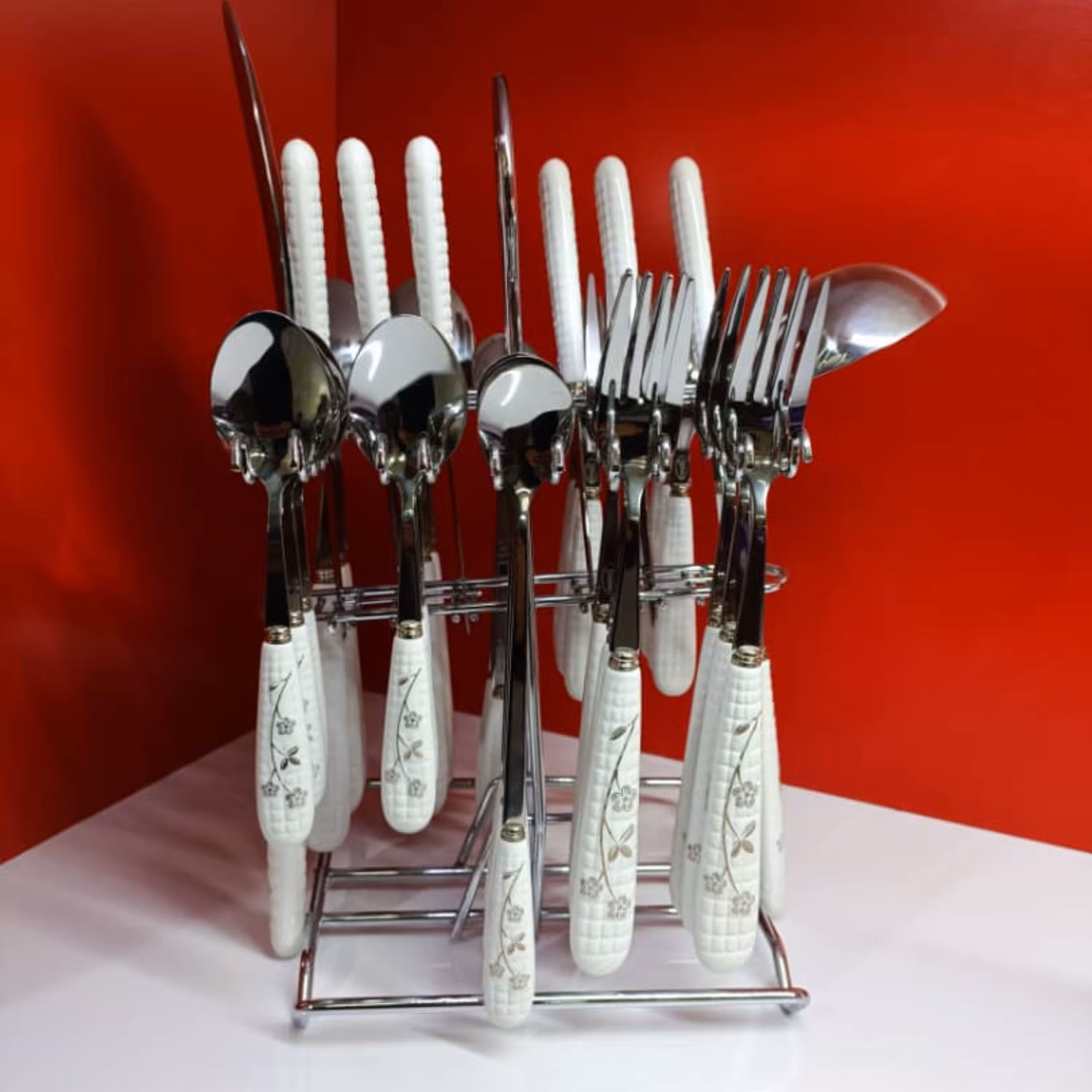 سرویس قاشق و چنگال گیلدا  