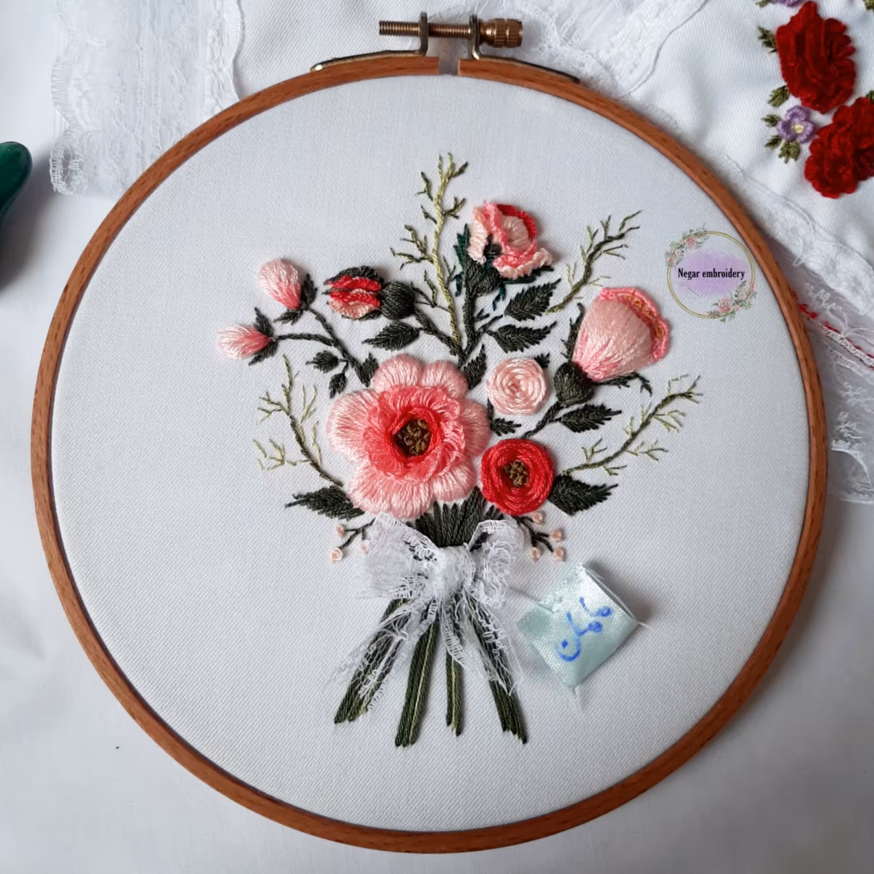 هدیه روزمادر دست دوز و فاخر