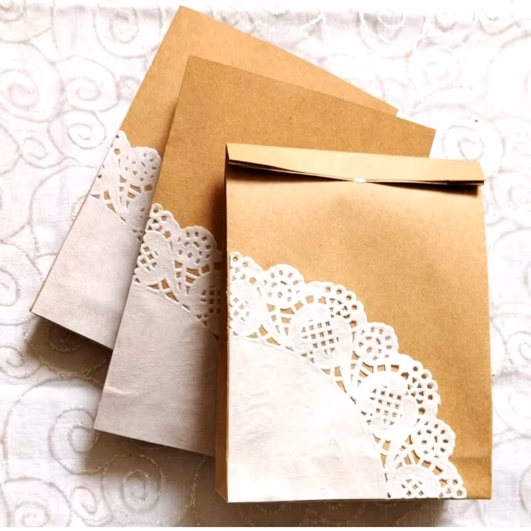 پاکت کرافت گوشه گیپوری 10 عددی حجم دار 10در17 سانت با کفی 4 سانت مناسب بسته بندی زیورآلات اکسسوری گیفت وینتیج روسری کادو