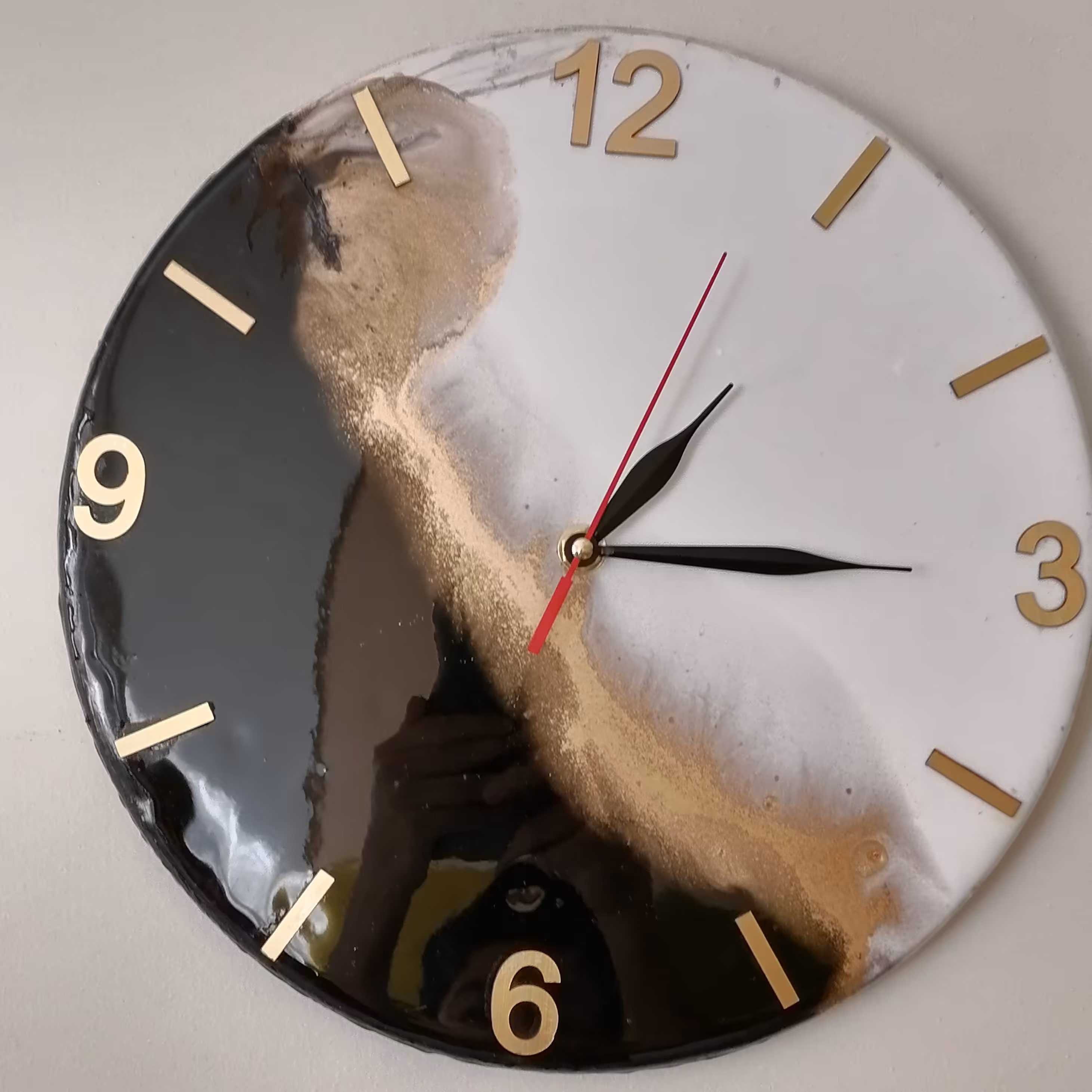 ساعت دیواری قطر 30 سانت رزینی