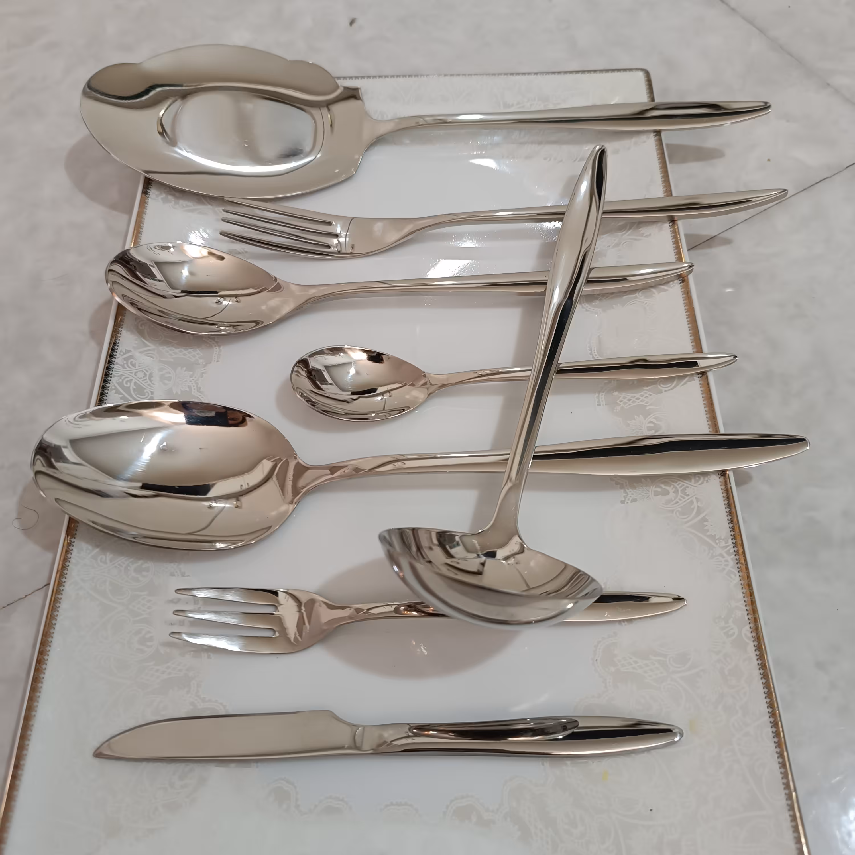 سرویس. قاشق 24نفره یونیک 