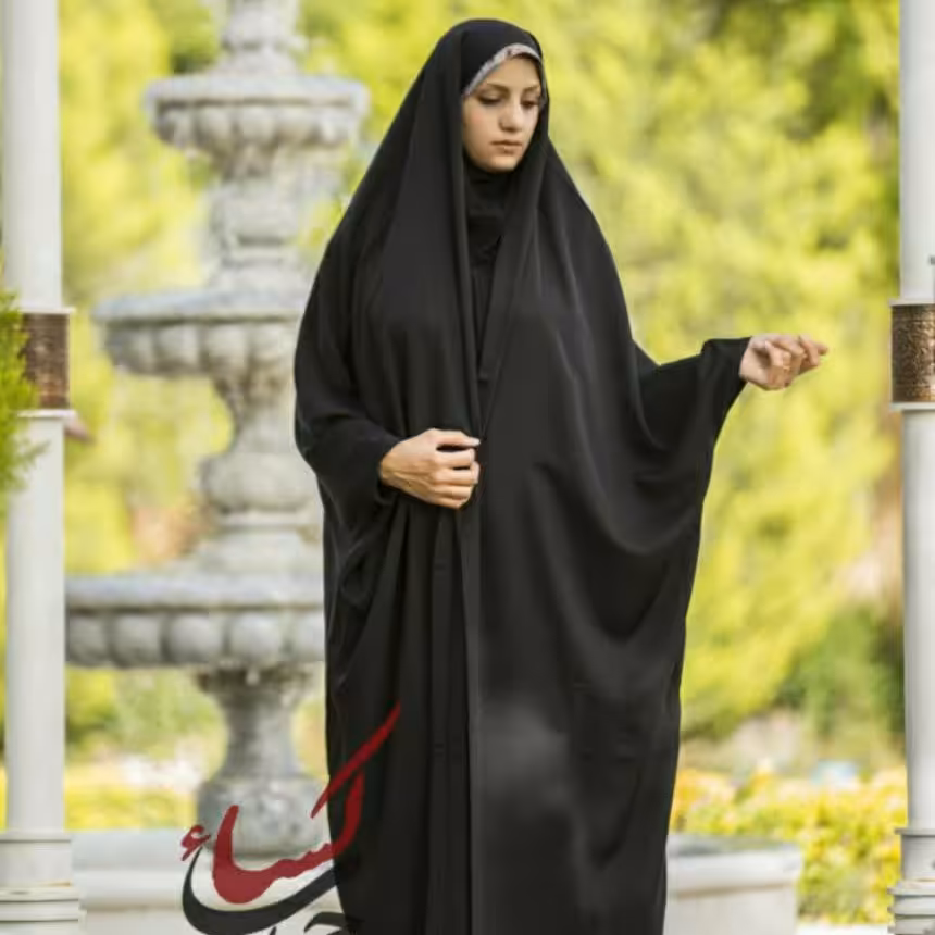 چادر دانشجویی