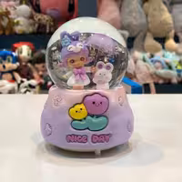 گوی موزیکال و چراغدار سایز متوسط در 5  طرح مختلف 