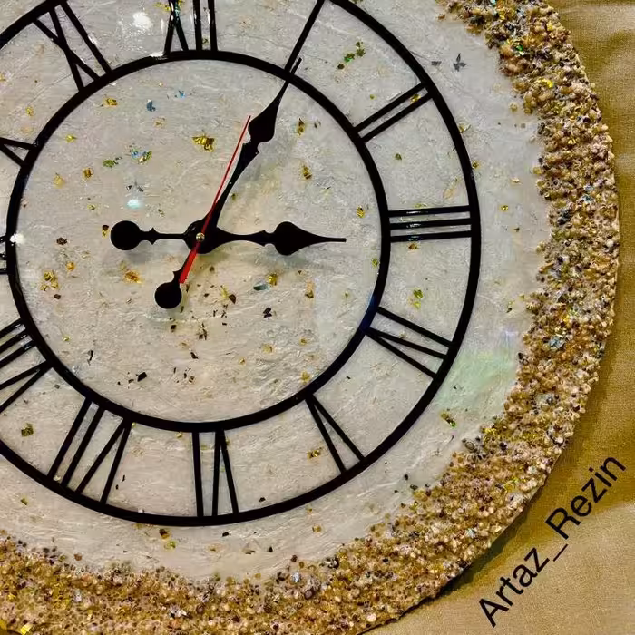 ساعت شفاف رزین و سنگ سایز بزرگ 
