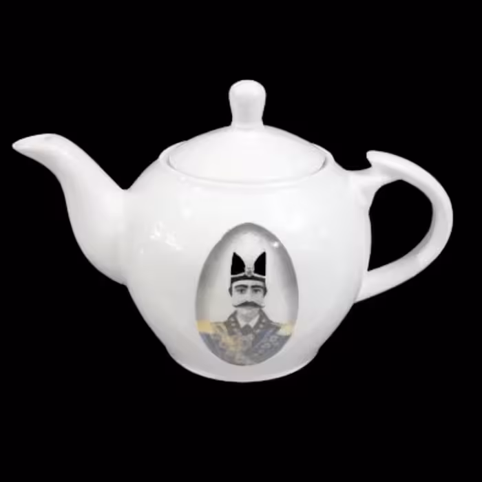 قوری چینی سفید عکس دار تقدیس سایز بزرگ 