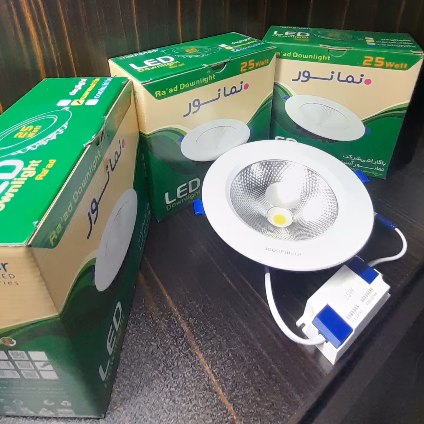 چراغ 25 وات سیلندری مدل رعد نمانور با گارانتی 15 ماهه تعویض در بسته 1عددی