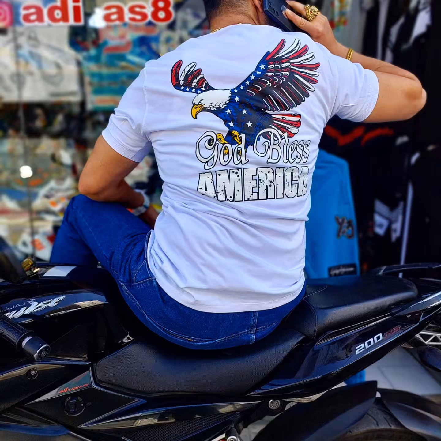 تیشرت چاپی. چاپ عقاب. در چهار رنگ خاص