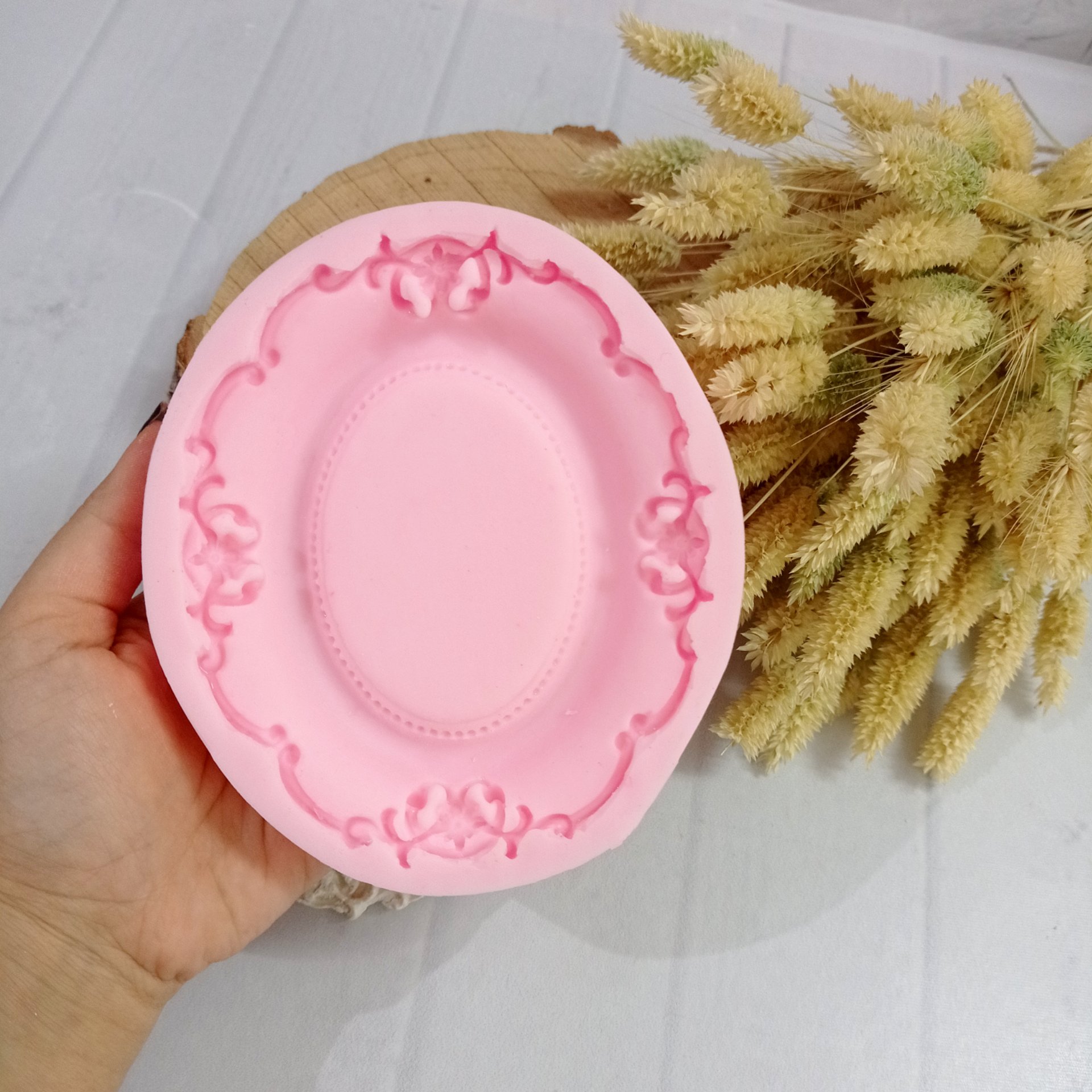قالب سیلیکونی قاب دانتل