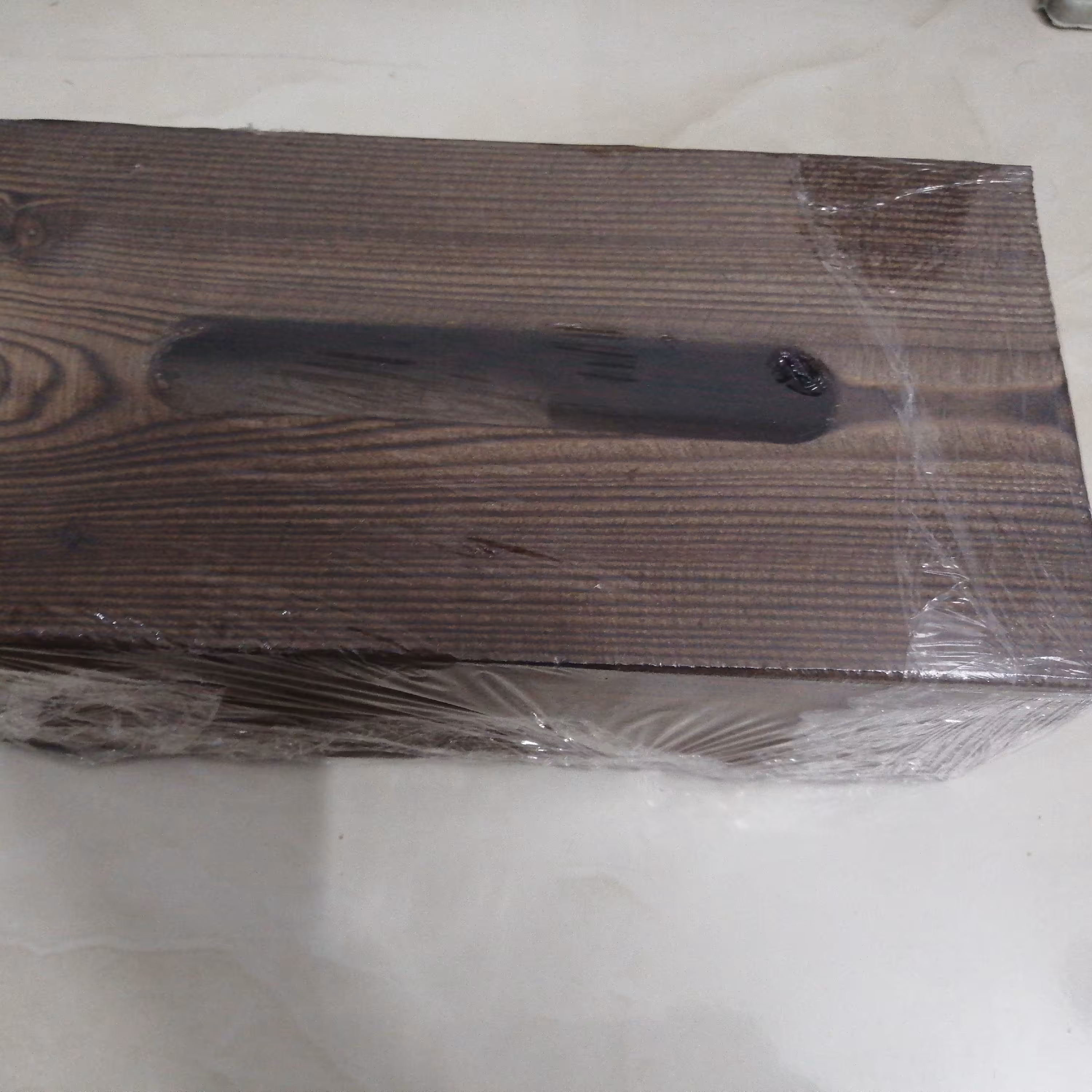 جادستمال کاغذی چوبی