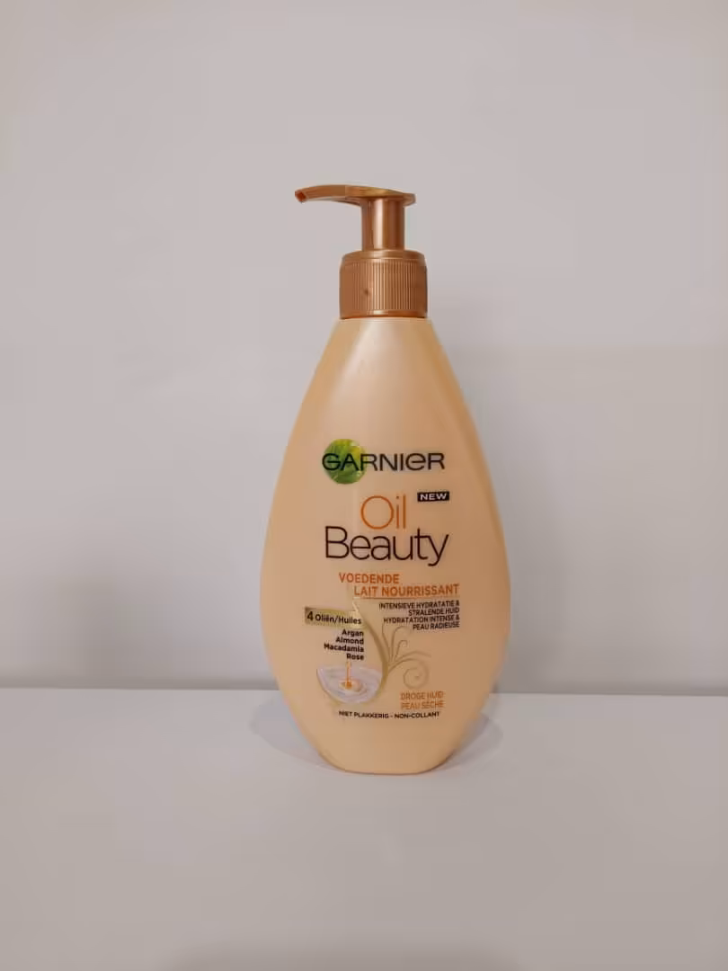 کرم  آبرسان گارنیر -کرم شفاف کننده پوست گارنیر