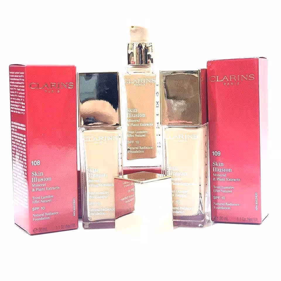 کرم پودر کلارنس SPF15 
مدل Everlasting