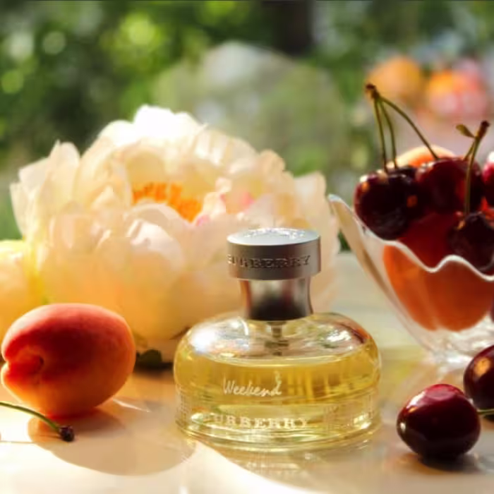 عطر ویکند 3 گرمی