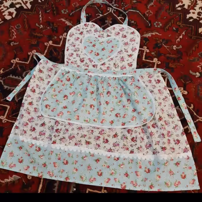 پیشبند دو دامنه