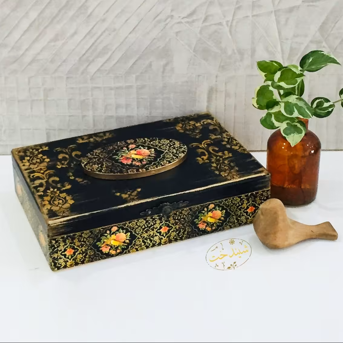 جعبه پذیرایی چوبی