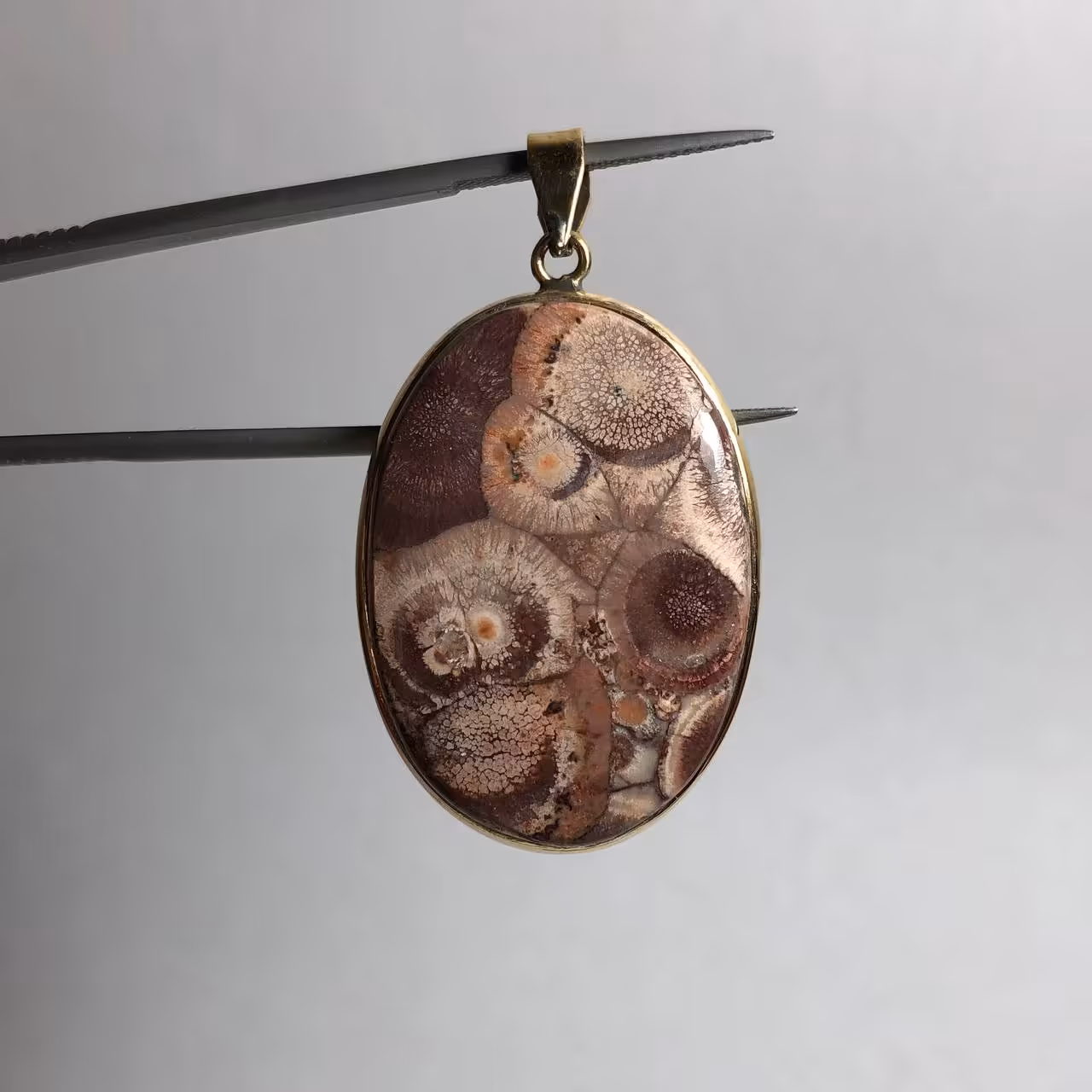 پلاک طلا روسی جاسپر خورشیدی طبیعی بیضی 240249