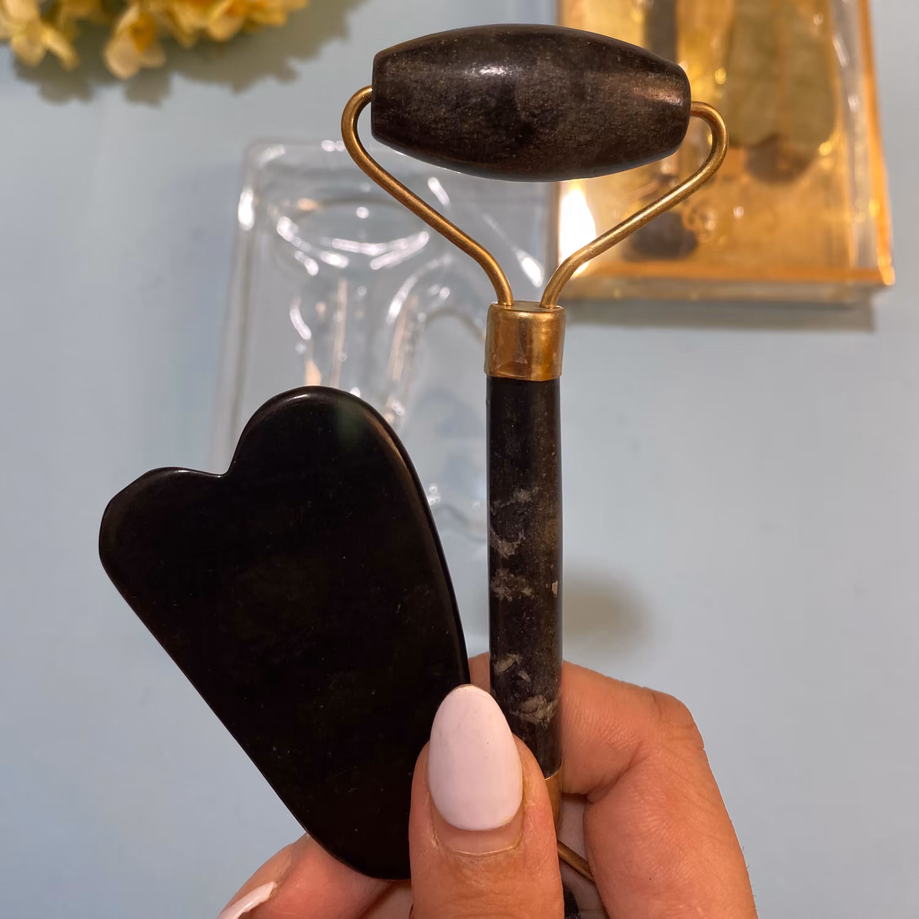 ماساژور صورت جیدرولر سنگ یشم