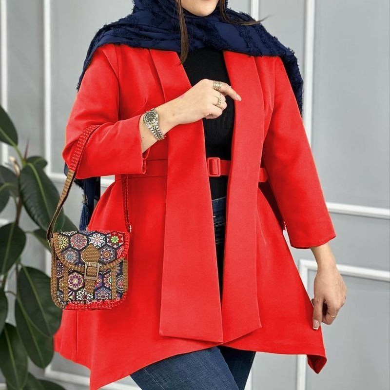 مانتو کتی مازراتی کمربنددار کوتاه مانتوکتی خاص زنانه و دخترونه شومیزمانتویی خاص مازراتی شیک و خاص زنانه و دخترانه