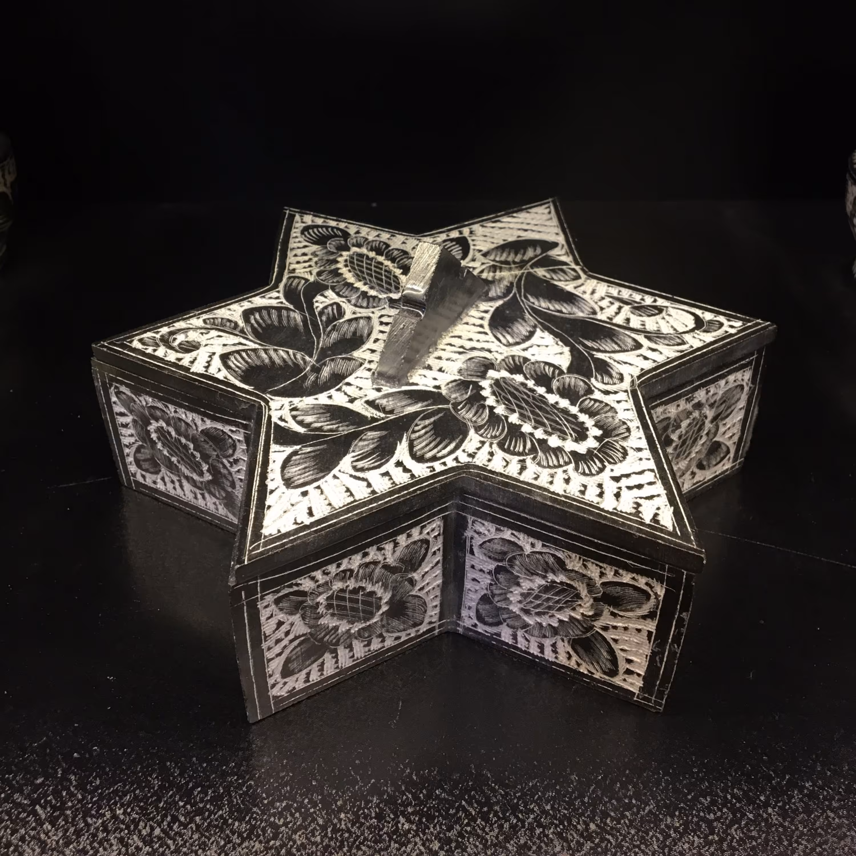 شکلات خوری سنگی طرح ستاره