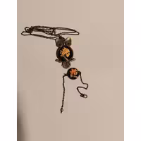 گردنبد و دستبند گلدوزی شده طرح گل زرد