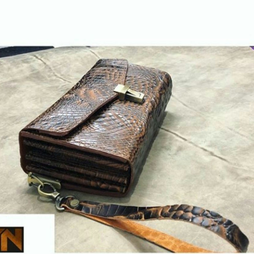 کیف مدارک با چرم طبیعی قابل اجرا در نگ های مختلف کد1400