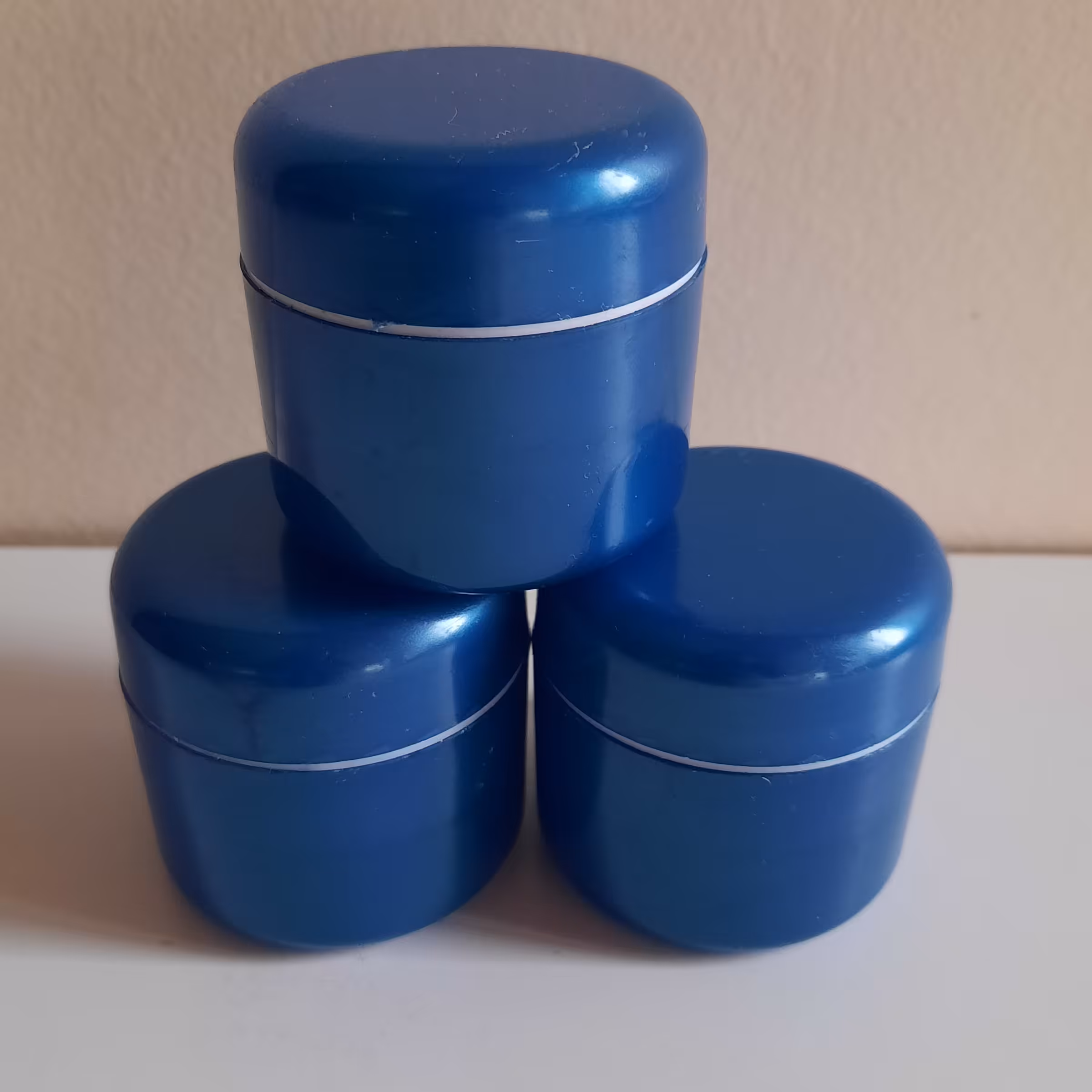 قوطی کرم 15گرمی دوجداره لوکس