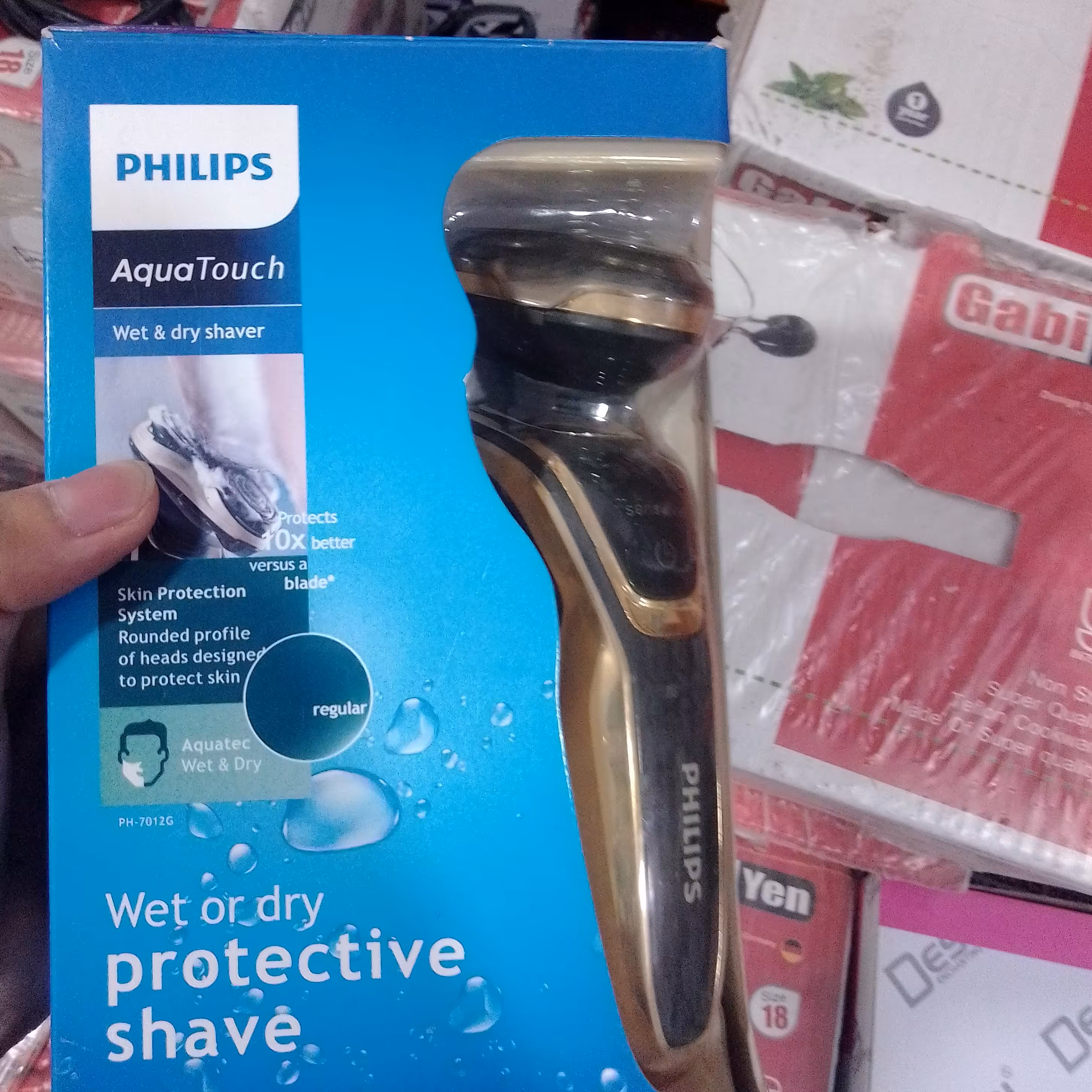 دستگاه اصلاح صورت فیلیپس سه تیغ