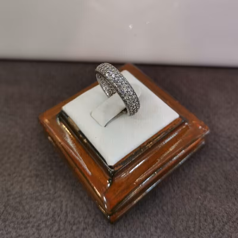 384-انگشتر نقره زیرکن عیار 925 با روکش آب رادیوم تمام دور نگین کد 1 - سایز انگشت 52-w2.74