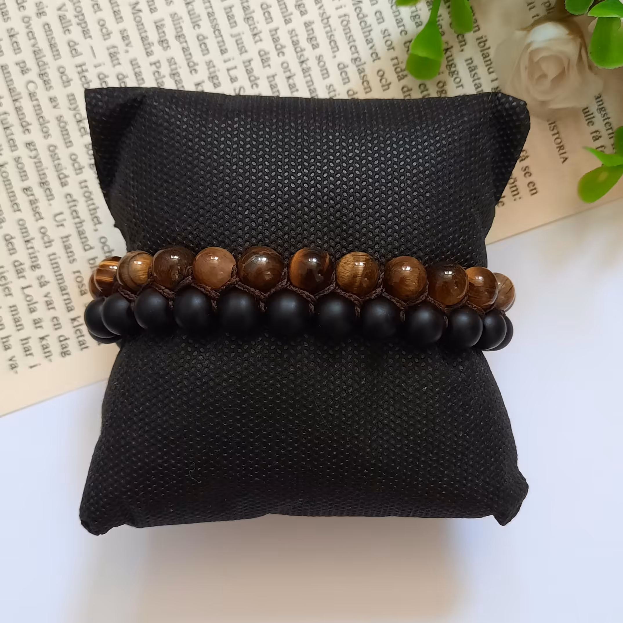 دستبند سنگ چشم ببر و اونیکس دو ردیفه با بند قابل تنظیم