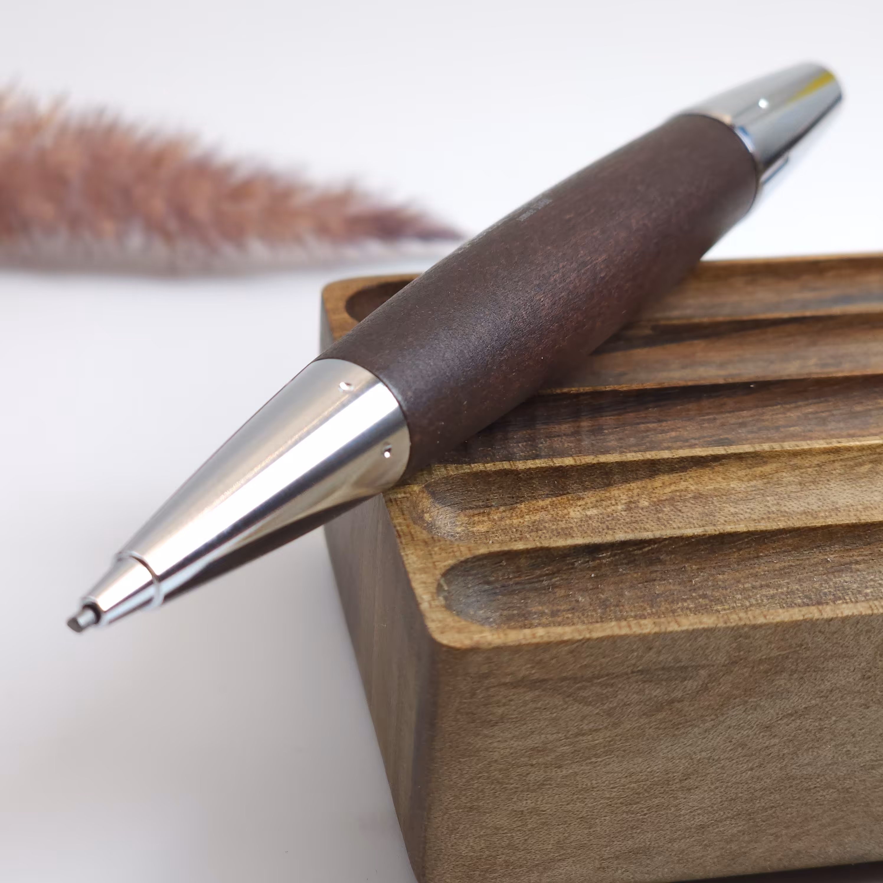 اتود فابرکاستل ایموشن چوب گلابی قهوه ای FABER-CASTELL E-Motion Pearwood Dark Brown ChromeE-MOTION