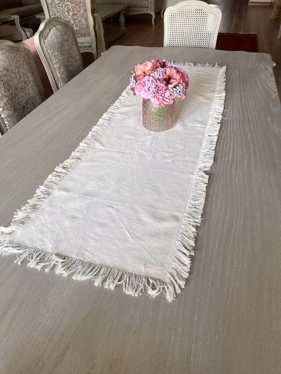 رانر پارچه ای مدل سارینا