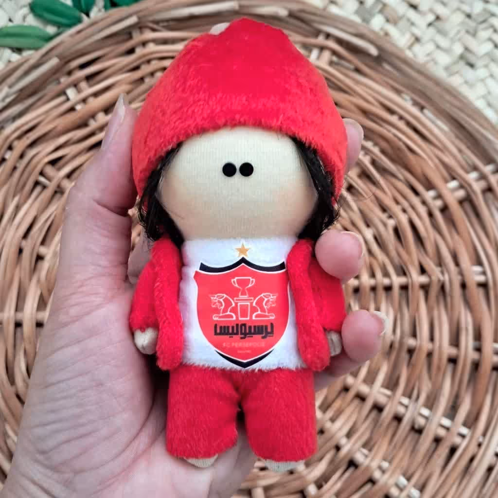 عروسک پسر 12 سانتی پرسپولیسی قابل سفارش در سایزهای مختلف 