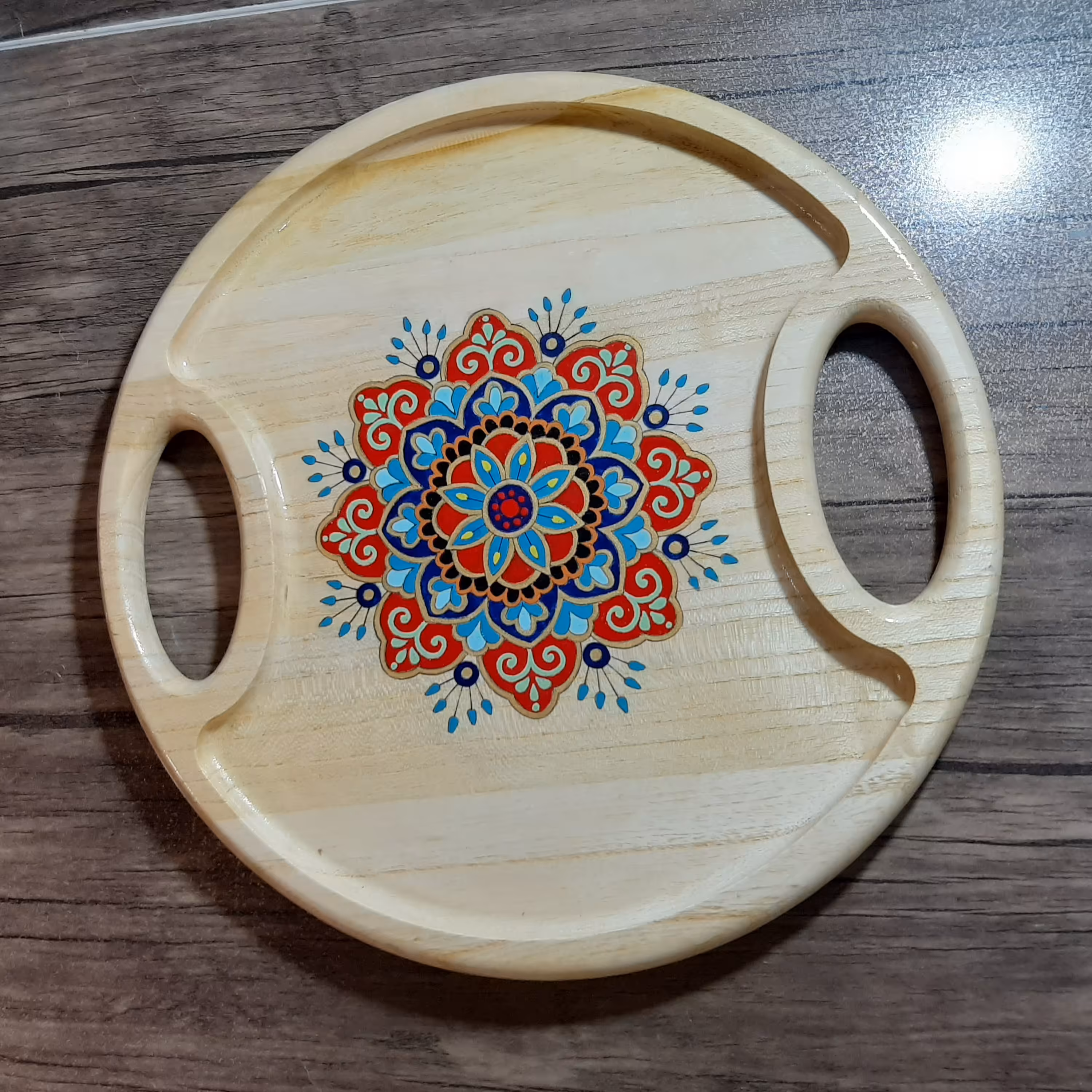 سینی چوبی گرد دسته دار