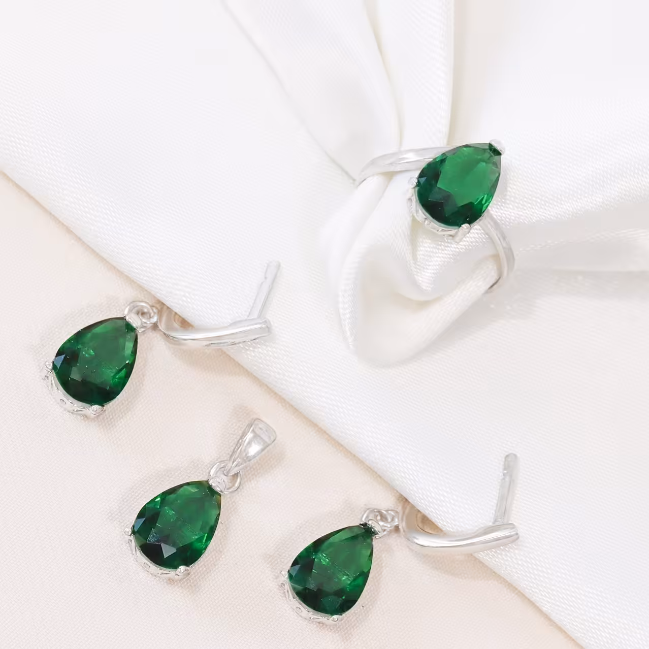 نیم ست نقره سلطنتی میکرو کد S-10231-9.5