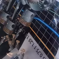 کاسه نمدساق سوپاپ فنردار  پژو 405   ویژن ارجینال ژاپن با لیبل  ویستا